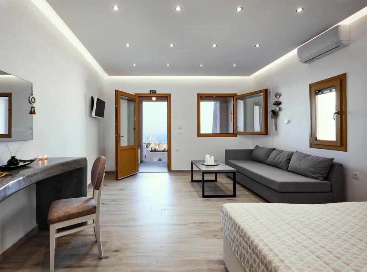 Alyvia Suites イア エクステリア 写真